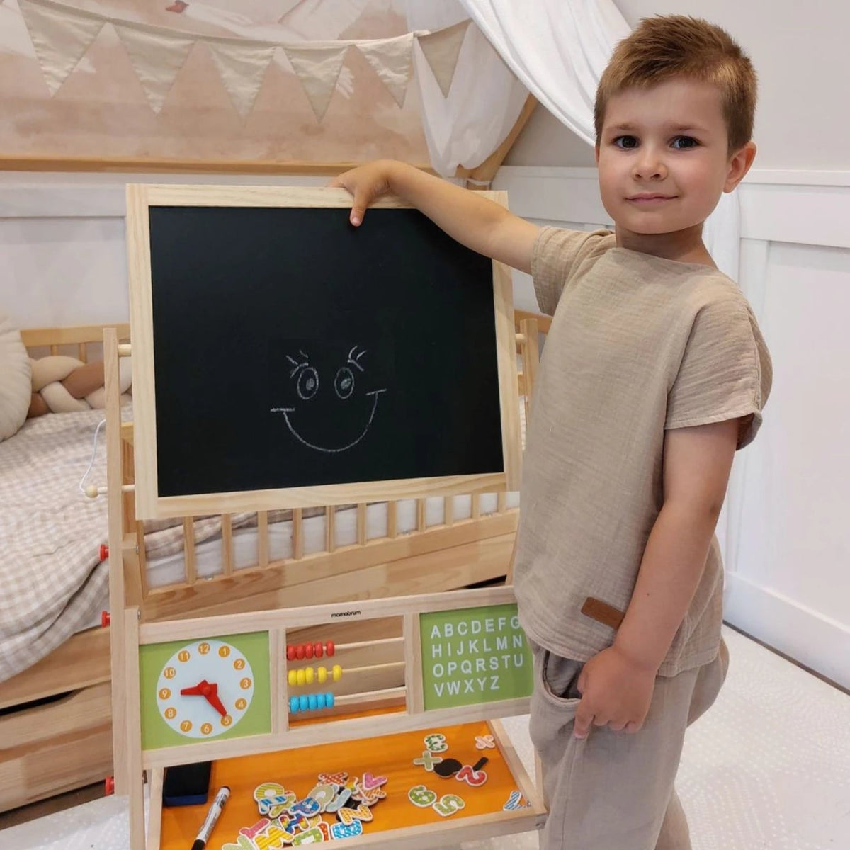 Tableau Montessori 2-en-1 – Magnétique, Ardoise, Boulier & Horloge