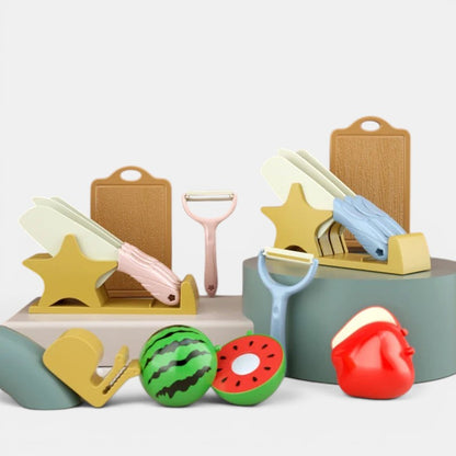 Petit Éveil Montessori : ensemble de cuisine 7 pièces pour enfants, jouets Montessori sûrs avec planche à découper et fruits à couper.