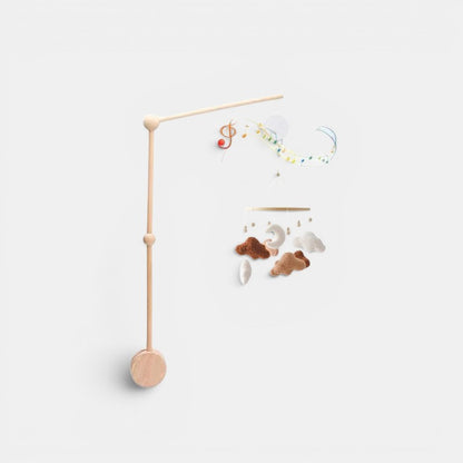 Arche Montessori Bébé en bois avec nuages, lune et notes de musique. Jouets suspendus pour stimuler les sens.