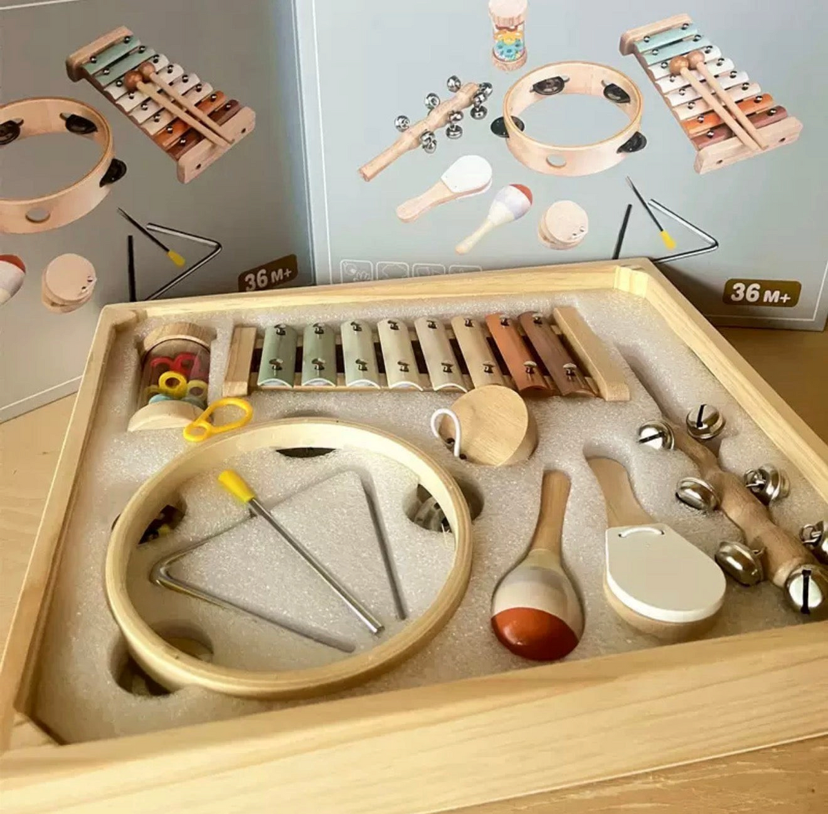 Coffret musical Petit Éveil Montessori en bois avec 8 instruments aux couleurs pastel pour l'éveil sonore des enfants