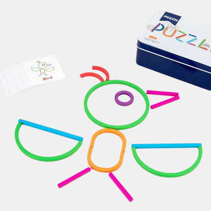 Petit Éveil Montessori : jeu d'anneaux en bois colorés pour former un oiseau, avec cartes d'inspiration.