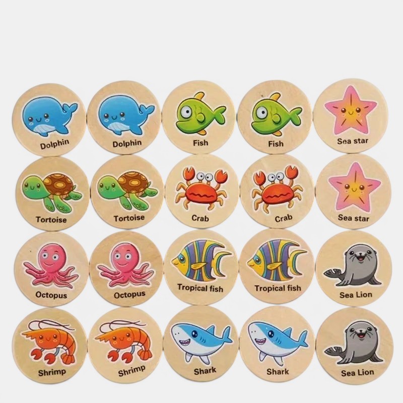 Petit Éveil Montessori, jeu de mémoire en bois avec des animaux marins : dauphins, poissons, étoiles de mer, tortues, crabes, poulpes, crevettes, requins et phoques.