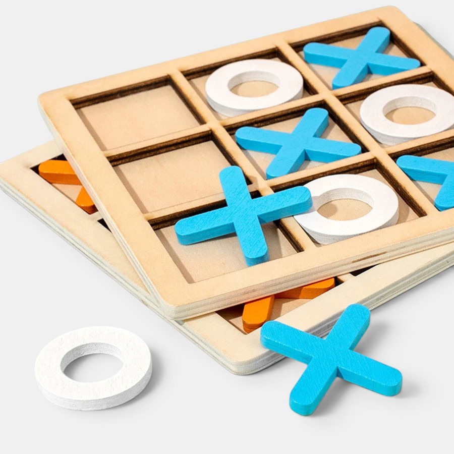 Jeu de morpion en bois Petit Éveil Montessori, pièces bleues et blanches, pour développer la logique et la motricité.