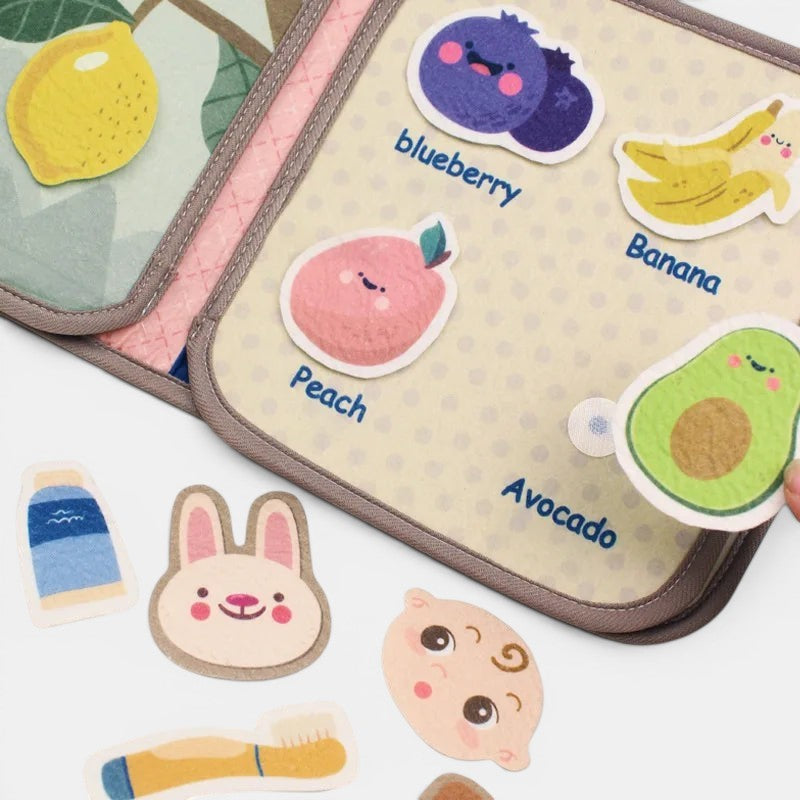 Livre Montessori Petit Éveil Montessori sur les animaux : fruits colorés et personnages mignons pour l'apprentissage des tout-petits.