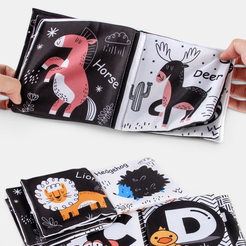 Livre Montessori Petit Éveil Montessori avec des animaux en tissu doux : cheval, cerf, lion, hérisson, canard. Idéal pour l'éveil sensoriel.