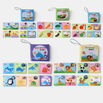 Ensemble de livres en tissu Petit Éveil Montessori sur les thèmes des transports, légumes, fruits, monde marin et animaux. Couleurs vives et illustrations douces.