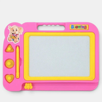 Planche à dessin magnétique rose Petit Éveil Montessori avec formes (cœur, cercle, triangle) et stylet jaune, pour enfants dès 3 ans.