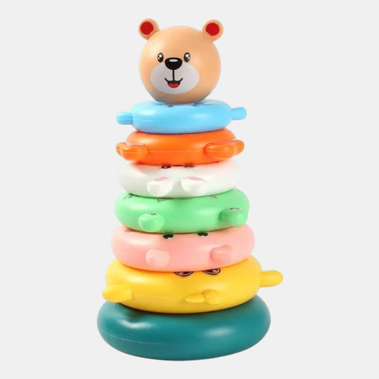 Petit Éveil Montessori : tour empilable colorée avec tête d'ours, anneaux animaux (lapin, chat, cochon, canard) pour motricité.