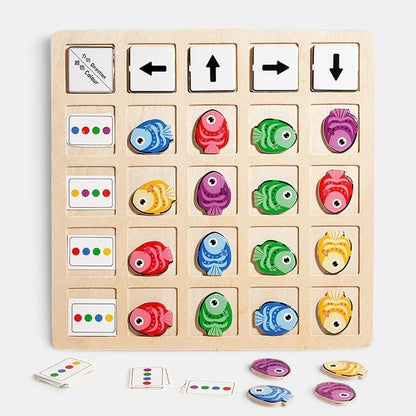 Jeu de société en bois Petit Éveil Montessori avec des poissons colorés et des flèches pour l'apprentissage.