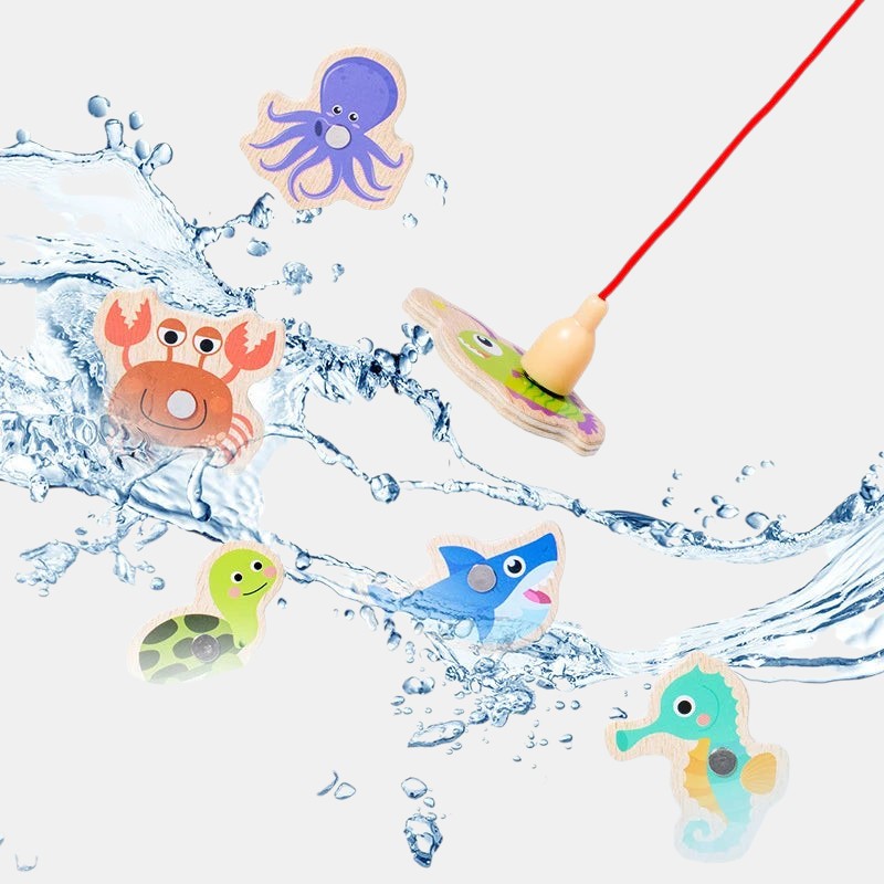 Petit Éveil Montessori, jeu de pêche magnétique en bois avec crabe, poulpe, requin, hippocampe et tortue.