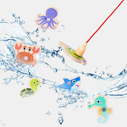 Petit Éveil Montessori, jeu de pêche magnétique en bois avec crabe, poulpe, requin, hippocampe et tortue.